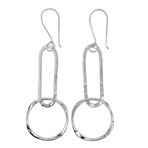 Big link earrings in sterling silver.