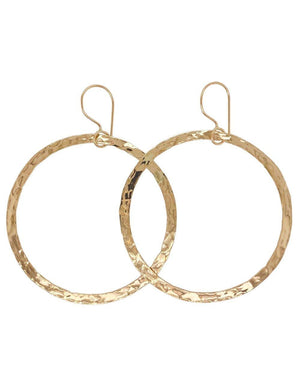 Circle of life earrings in 14 kt gold.