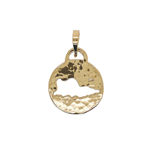 St. Croix pendant in gold.