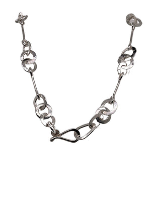 Large link bracelet in sterling silver.