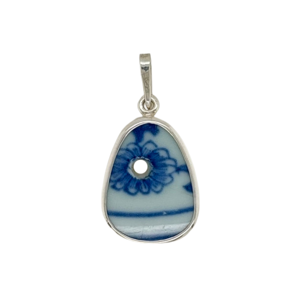 Sterling silver blue Chaney pendant.