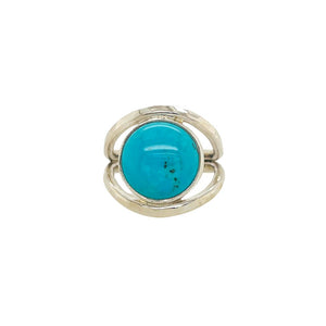 Turquoise split shank ring set in sterling silver.