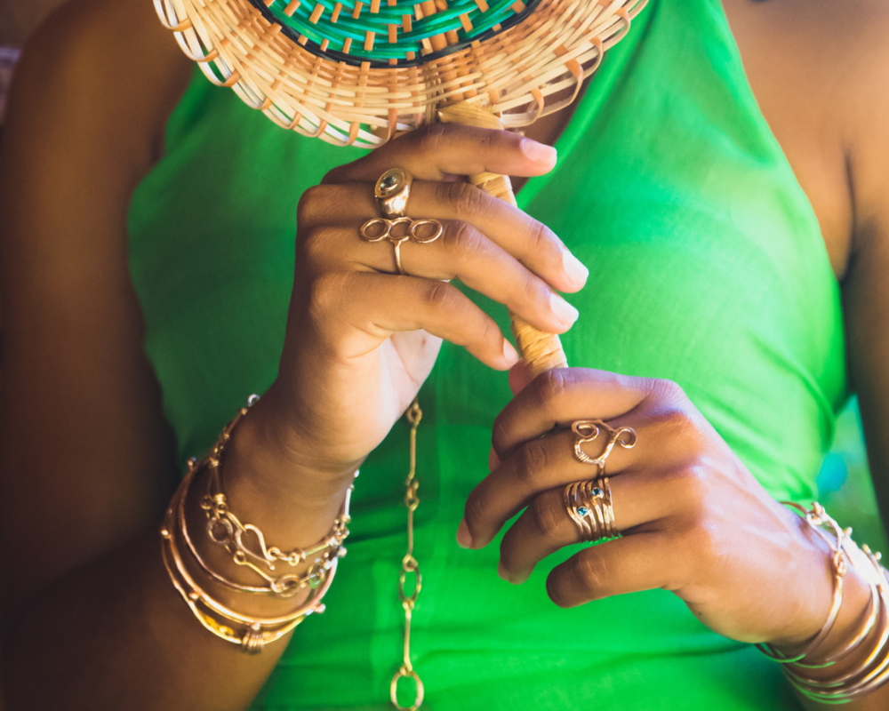 Design discount of bracelet