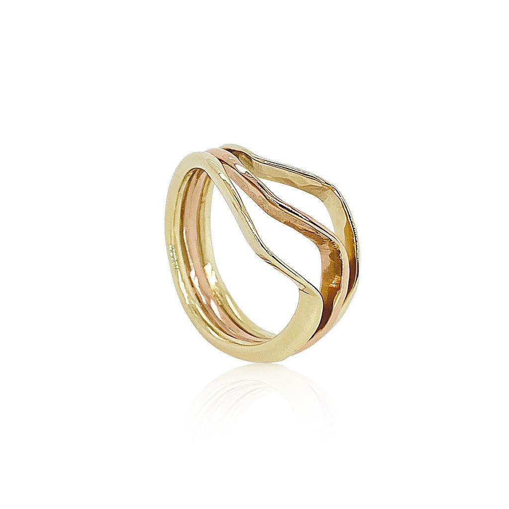 Petal ring in 14K yellow gold