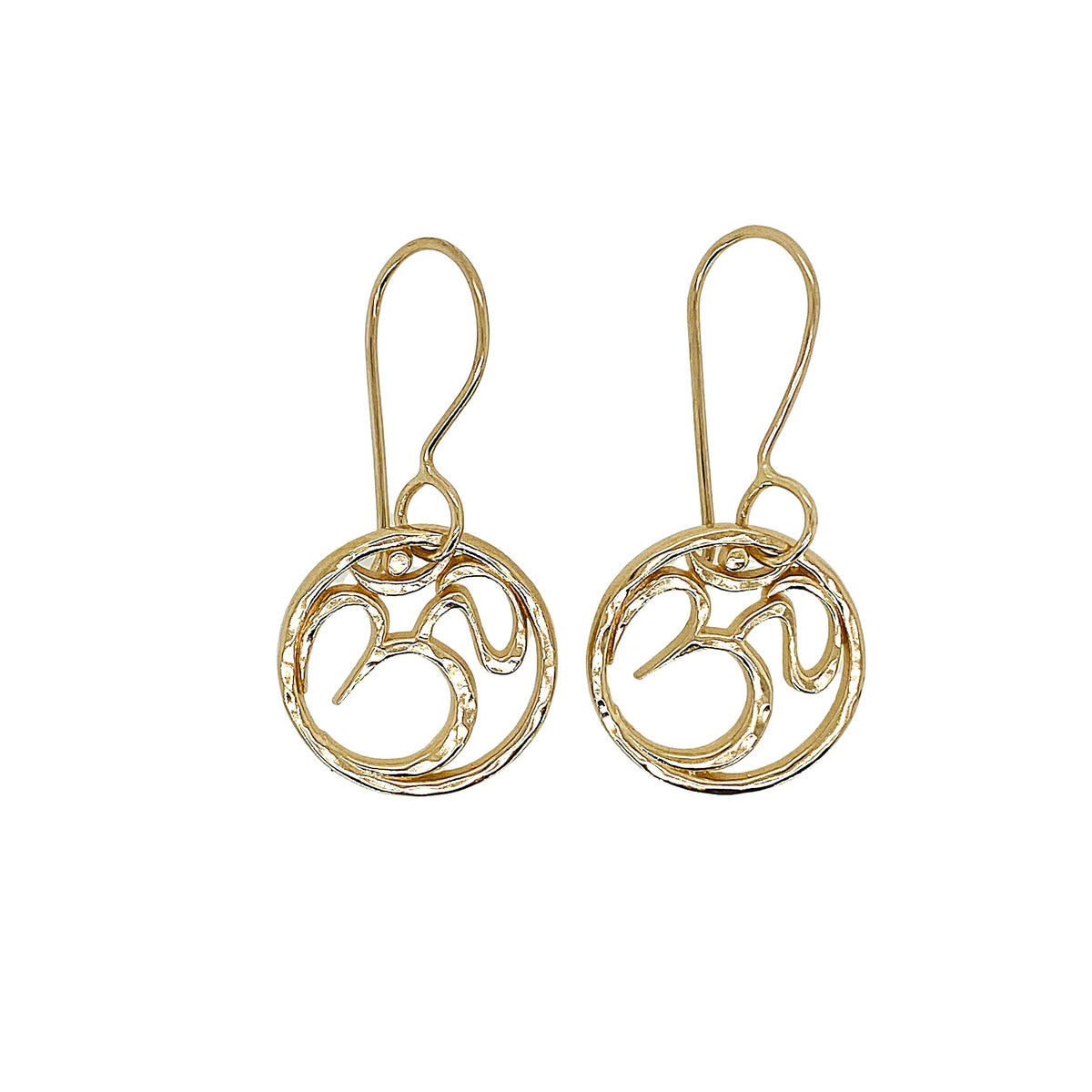 Om earrings in gold.