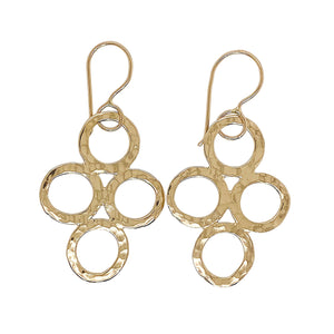 Circle dangle earrings in gold.