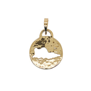 St. Croix pendant in gold.