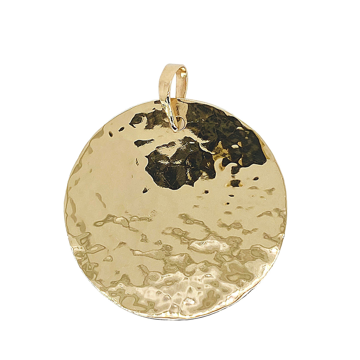 Hammered disc pendant in 14 kt gold.